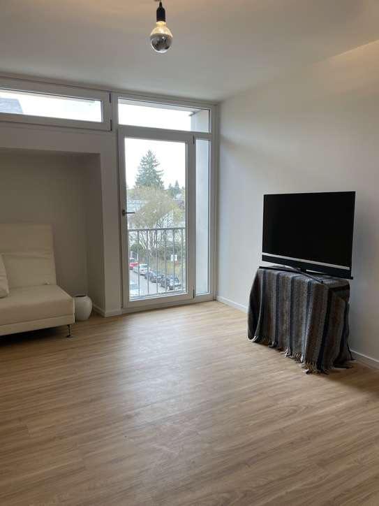 Thumbnail-Möbliertes 1-Zimmer Appartement Balanstrasse München