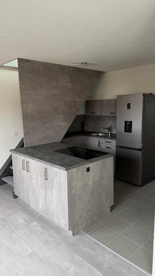 Thumbnail-Erstbezug nach Sanierung! 4-Zi.-Maisonette mit Küche & neuem Bad