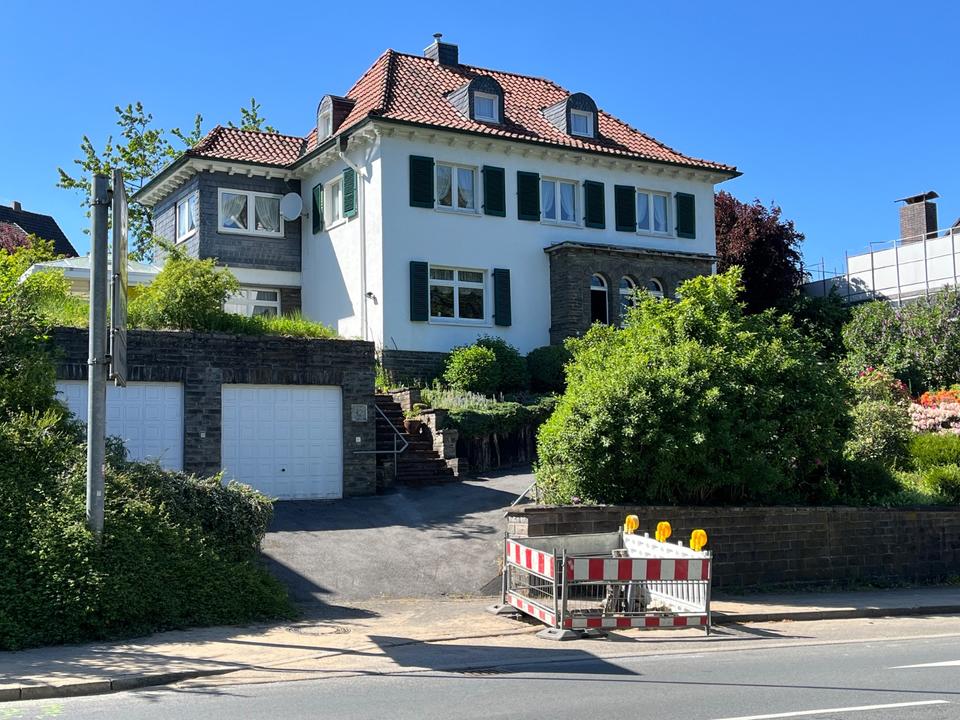 Thumbnail-Charmante 30er-Jahre Villa auf großem Grundstück in Hückeswagen