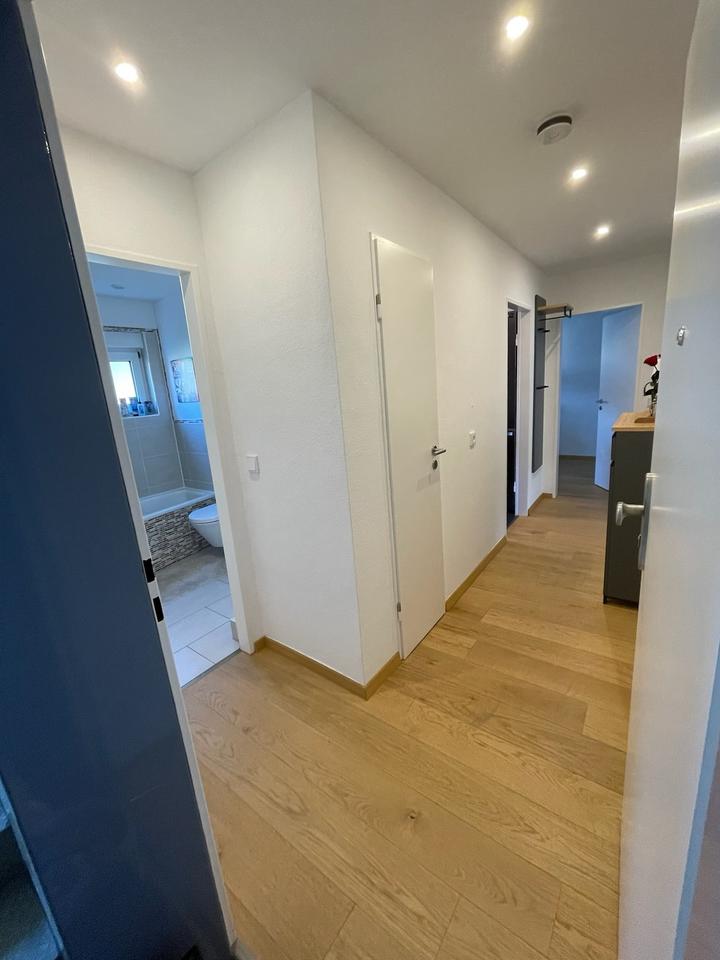 Thumbnail-Moderne 3-Zimmer Wohnung mit Balkon