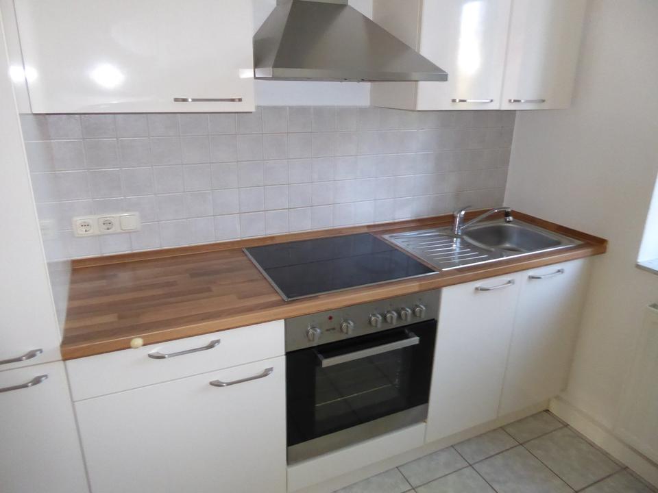 Thumbnail-Sanierte 2-Zimmer Wohnung in ruhiger und sonniger Lage