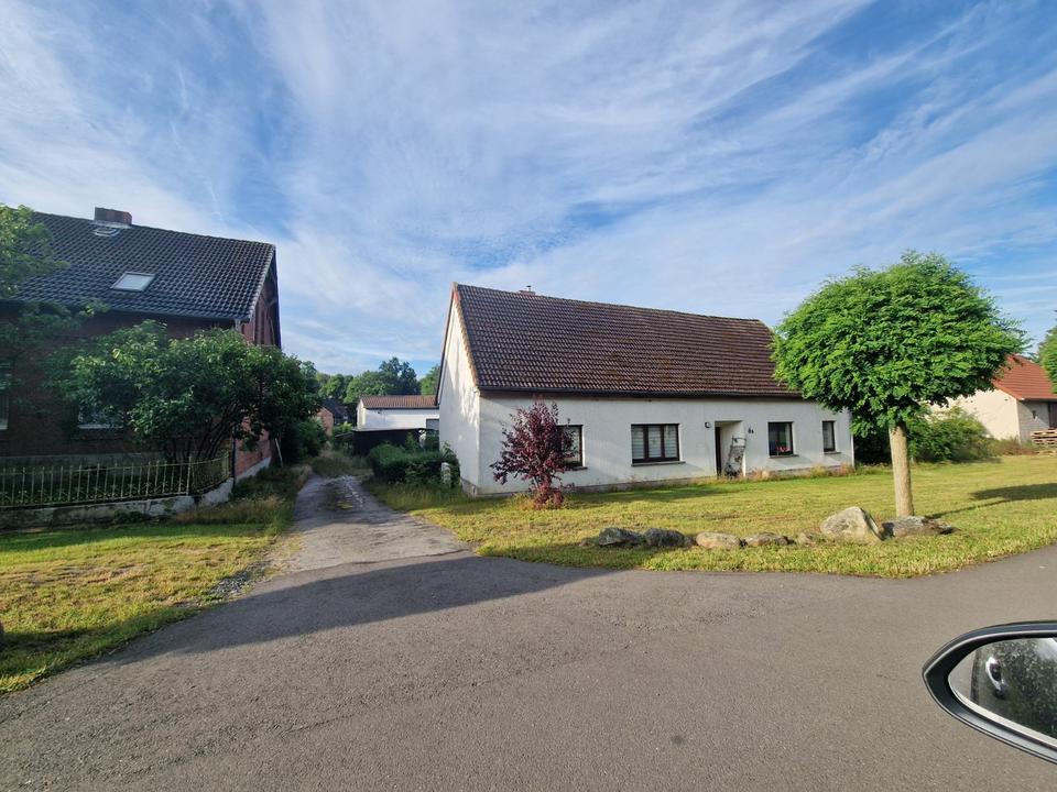 Thumbnail-Einfamilienhaus mit Werkstatt in ruhiger Lage