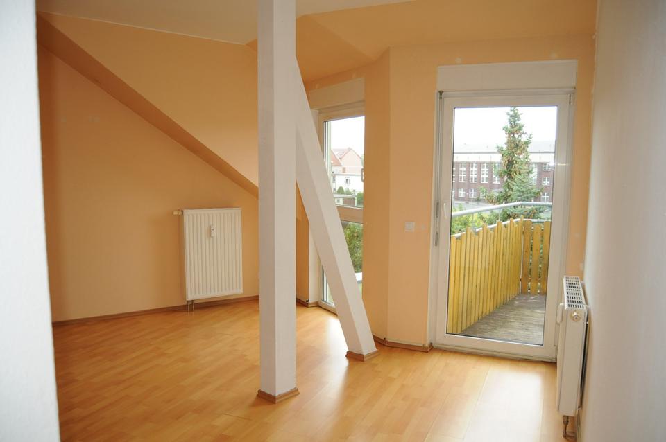 Thumbnail-4 Zimmer Wohnung 104qm in Meerane zu Vermieten