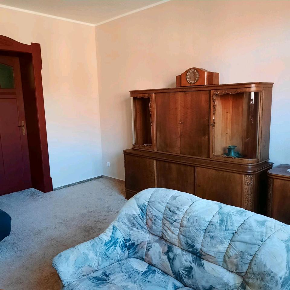 Thumbnail-2,5 Zimmer Wohnung- 58m² -- Hochparterre - für Senioren geeignet