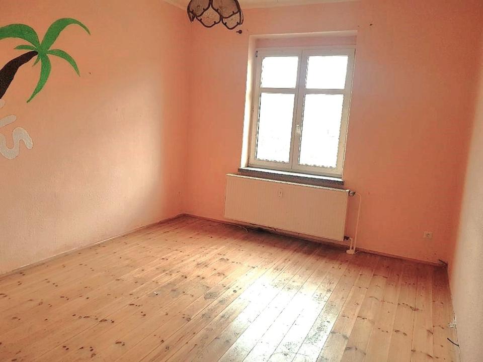 Thumbnail-3 Zi-Hochparterrewohnng in Altbauvilla mit Garten am Stadtrand ☘️