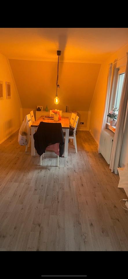 Thumbnail-Schöne 3-Zimmer-Wohnung mit Ofen & Gartenmitbenutzung