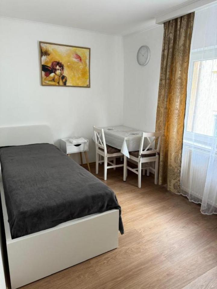 Thumbnail-Ferienapartment für Urlauber & Monteure