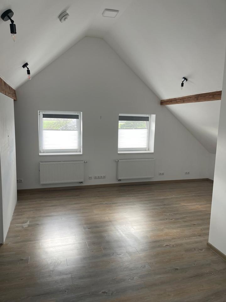 Thumbnail-Moderne 1,5 Zimmer Wohnung mit Einbauküche