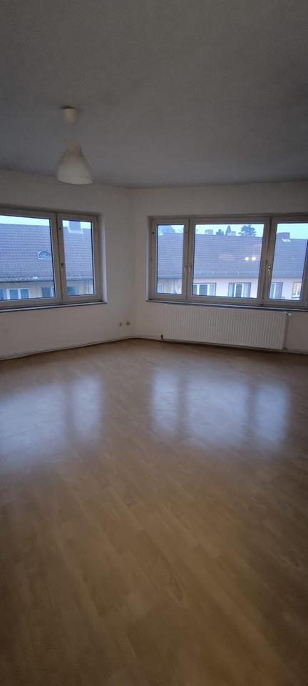 Thumbnail-3 ZKB Einbauküche und zwei Balkonen im Herzen von Gießen