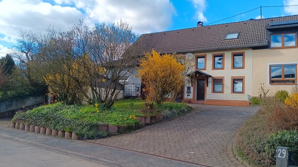 Thumbnail-Eifeler Wohnhaus mit kleinem Grundstück zum verkaufen