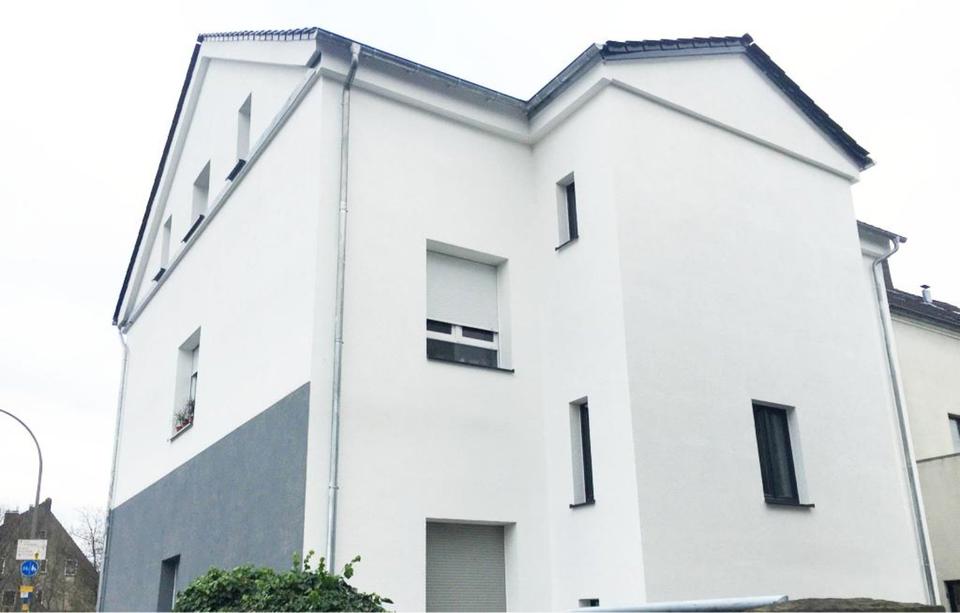 Thumbnail-Helle, kernsanierte 4,5-Zimmer-Wohnung ideal als WG geeignet