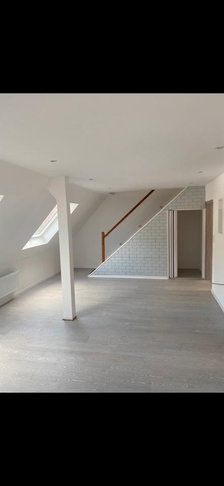 Thumbnail-2,5 Zimmer Wohnung Maisonette DG neu renoviert