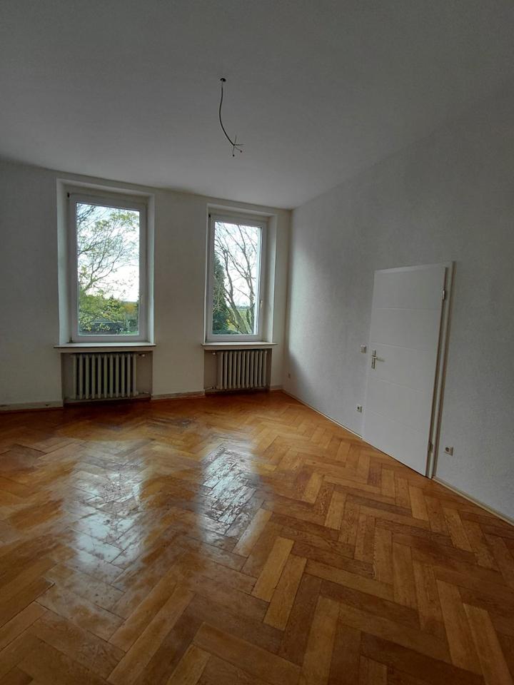 Thumbnail-Große 2-Zimmer-Wohnung mit hohen Decken – ca. 50 qm – ab sofort f