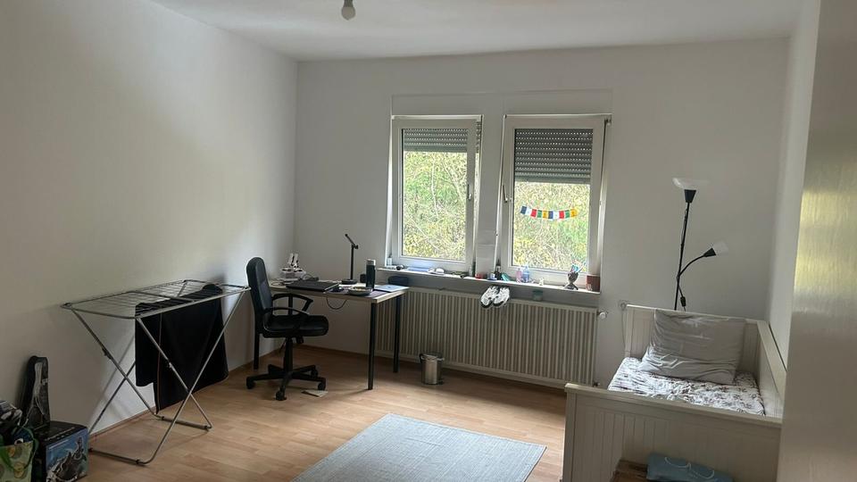 Thumbnail-WG- Zimmer Fulda langfristig mit Stadtregistrierung