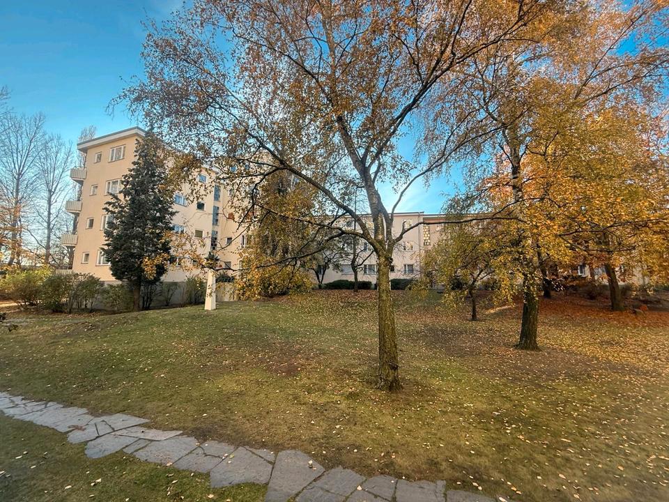 Thumbnail-Privatverkauf 2 Zimmer Wohnung 54qm Siemensdamm bezugsfrei