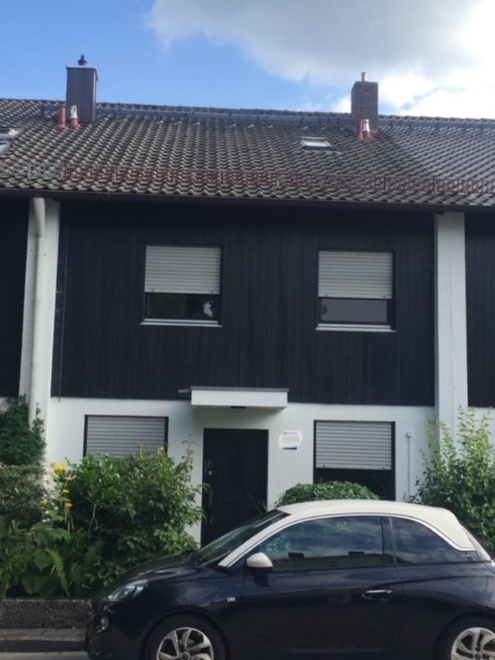 Thumbnail-Grosszügiges topgepflegtes Reihenhaus in Baldham-Waldkolonie