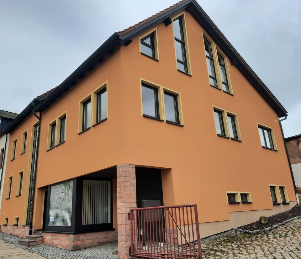 Thumbnail-Charmantes Wohn-und Geschäftshaus zu verkaufen