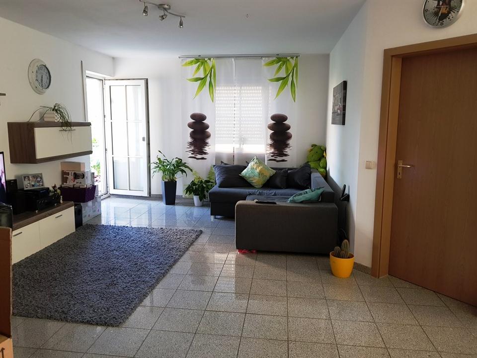 Thumbnail-Geschmackvolle Terrassenwohnung mit EBK in ruhiger Lage!