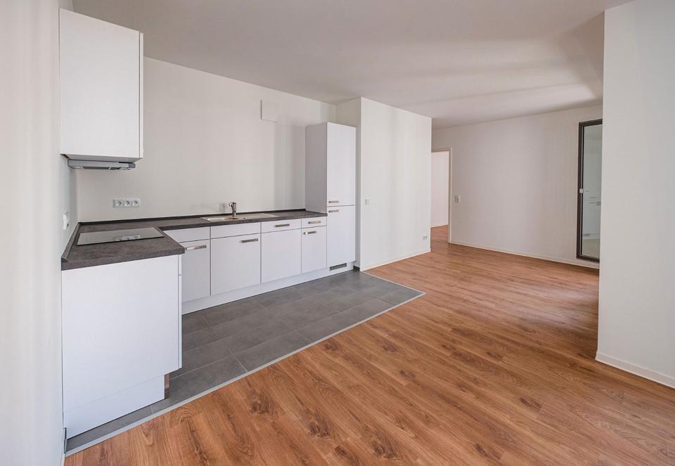 Thumbnail-5-Zimmer Familienwohnung oder als WG Warmmiete 2.537 €