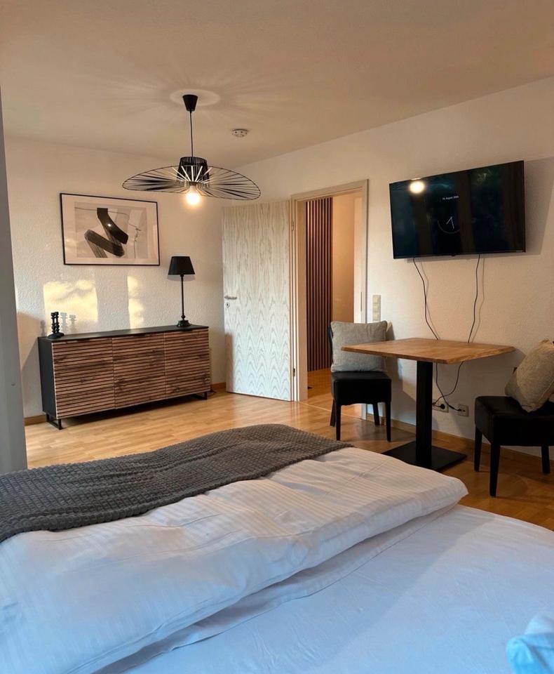 Thumbnail-Möbliertes Apartment