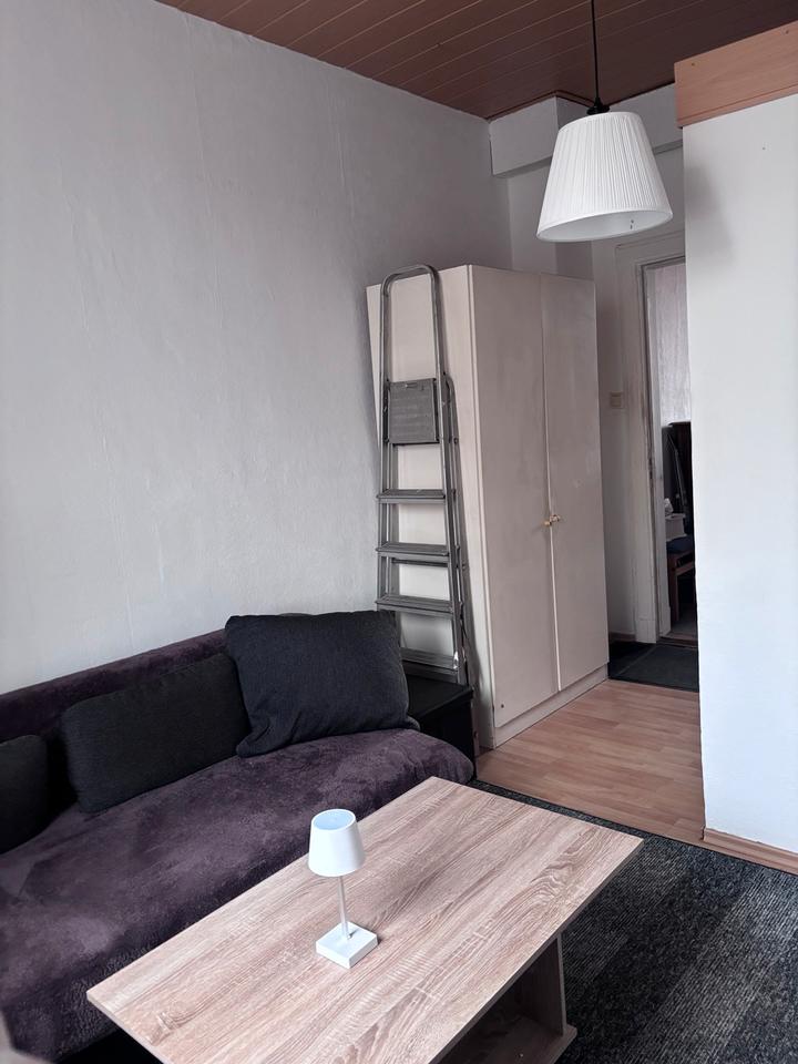 Thumbnail-Einzimmerwohnung Einfamilienhaus