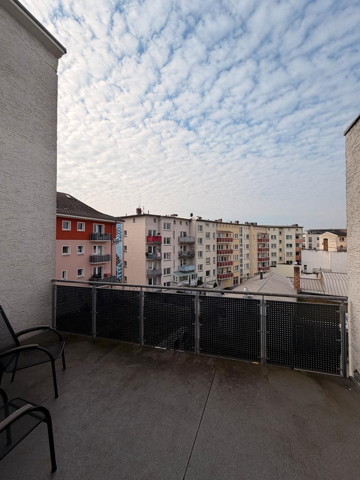 Thumbnail-Charmante 3-Zimmer-Wohnung in zentraler Lage mit Balkon