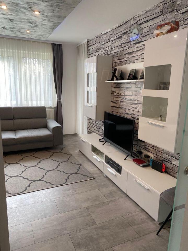 Thumbnail-Teilmöblierte 4-Zimmer Wohnung in Zentraler Lage in Frankfurt