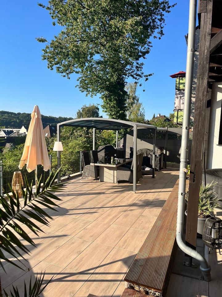 Thumbnail-Doppelhaushälfte mit traumhafter Aussicht in Waldrandlage