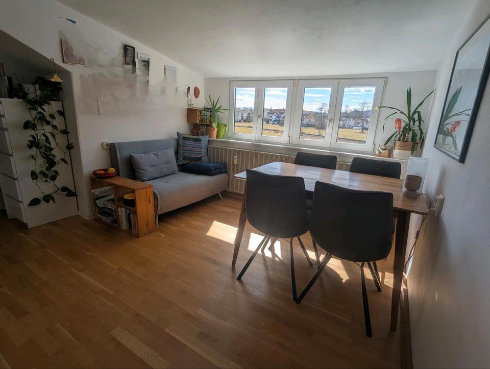 Thumbnail-Gemütliche 1,5-Zimmer Dachgeschosswohnung in Wolfratshausen