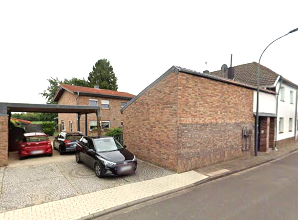 Thumbnail-Mehrgenerationenhaus mit zwei Wohnhäusern + großem Grundstück