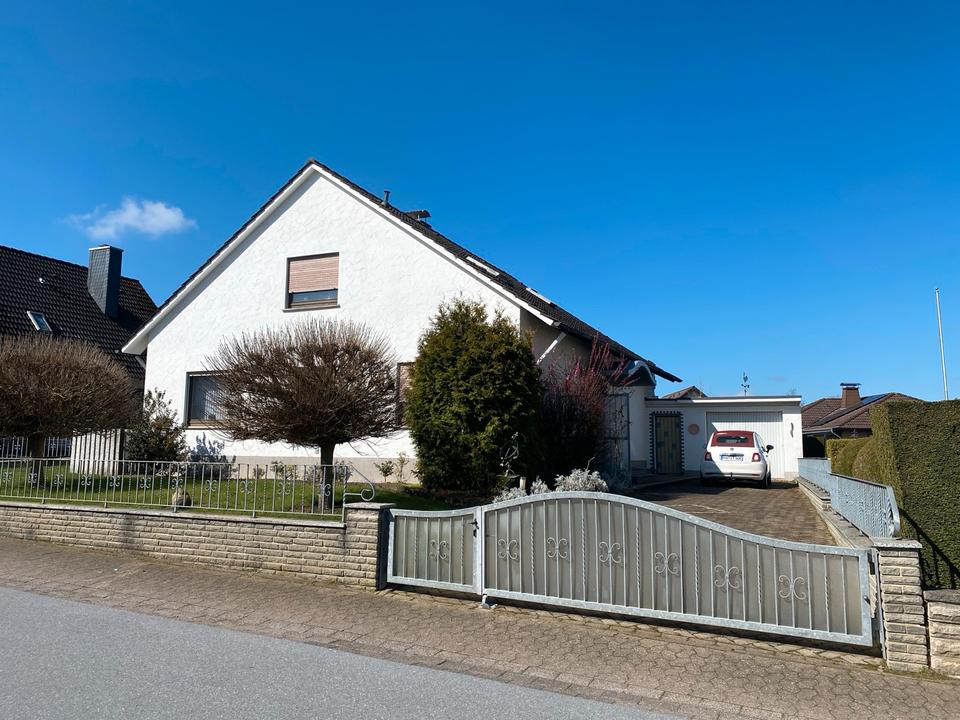 Thumbnail-Gepflegtes Einfamilienhaus in toller Lage
