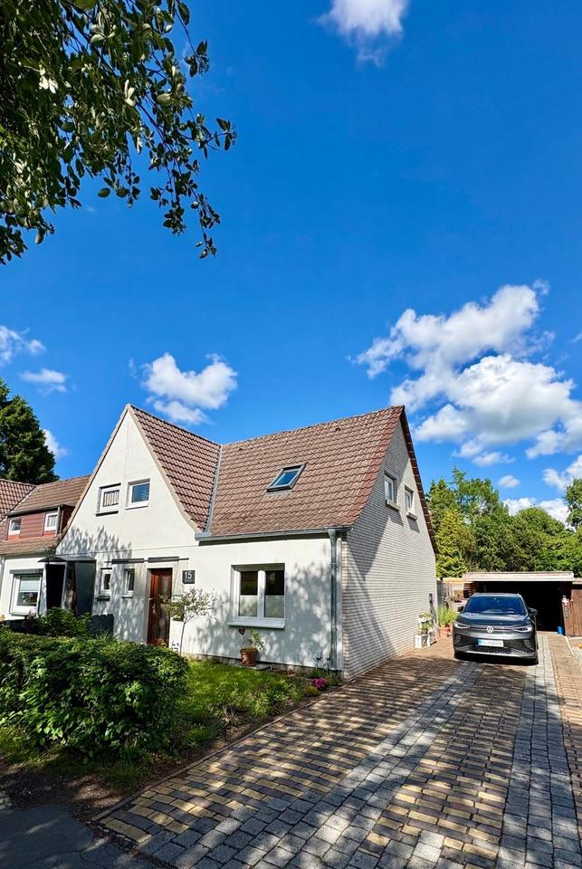 Thumbnail-Modernisiertes Reihenendhaus mit Carport & Wallbox