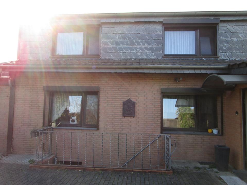 Thumbnail-Haus in Unterrath zu Verkaufen !!!