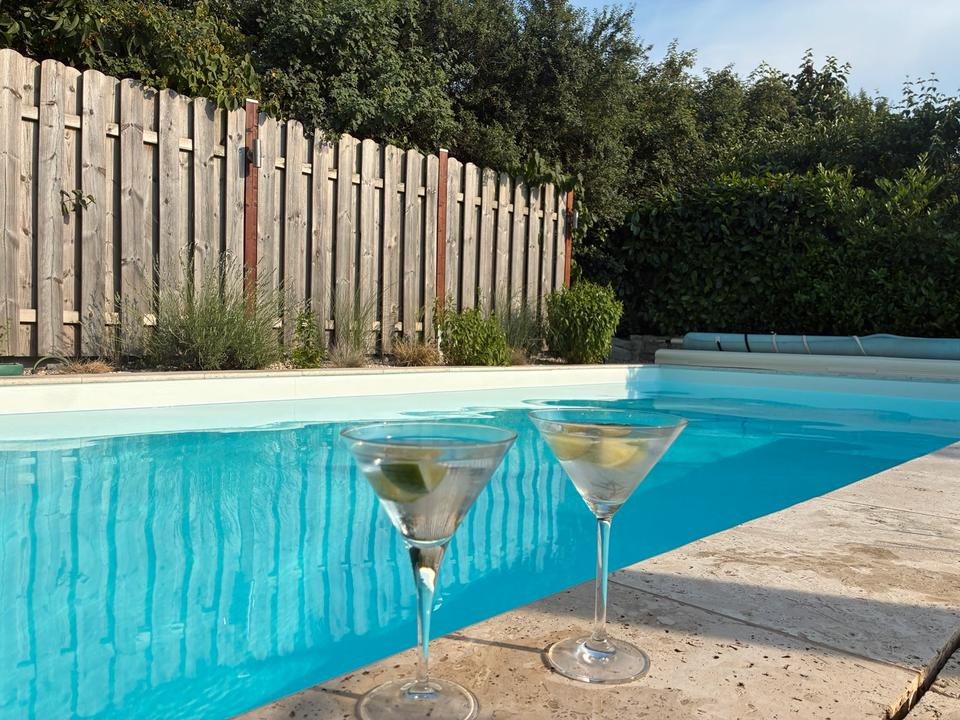 Thumbnail-Modernes Einfamilienhaus mit Pool in Bestlage