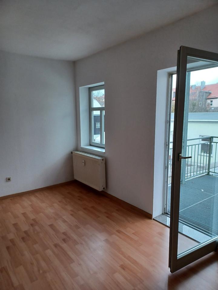 Thumbnail-1Raum-Wohnung mit großen Balkon (10qm) in Weimar ab 01.01.2026