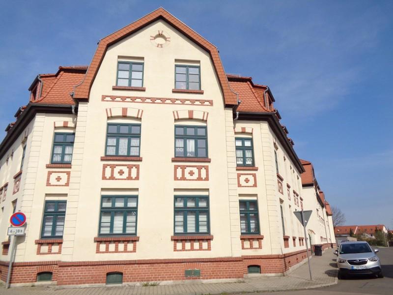 Thumbnail-Miltitz- 3-Zimmerwohnung, neues Bad mit Wanne und Dusche!