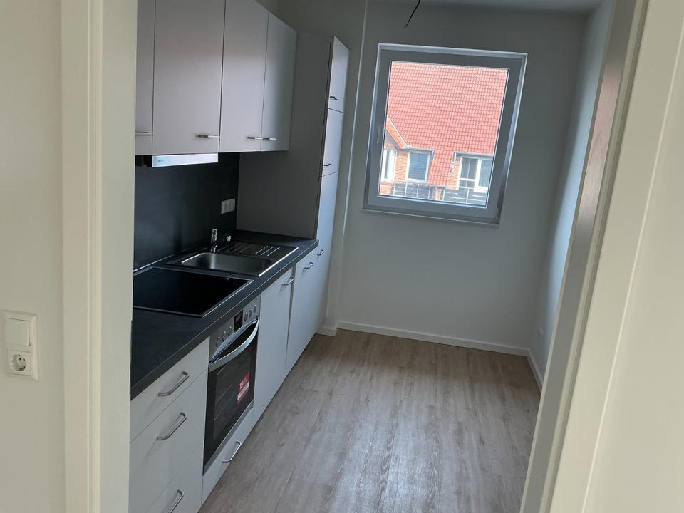 Thumbnail-Helle schöne Wohnung zu vermieten (Erstbezug)