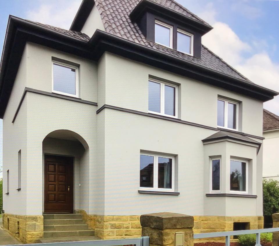 Thumbnail-Villa-2Familienhaus komplett renoviert Dachgeschoss vorbereitet