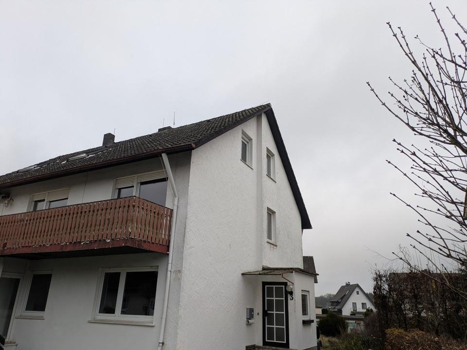 Thumbnail-Mehrgenerationenhaus mit drei Wohnungen