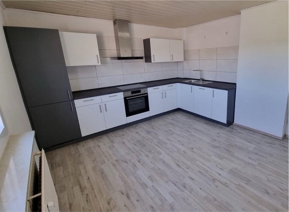 Thumbnail-60 m2 - 3 ZKB-Wohnung inkl. EBK und Gartenzugamg