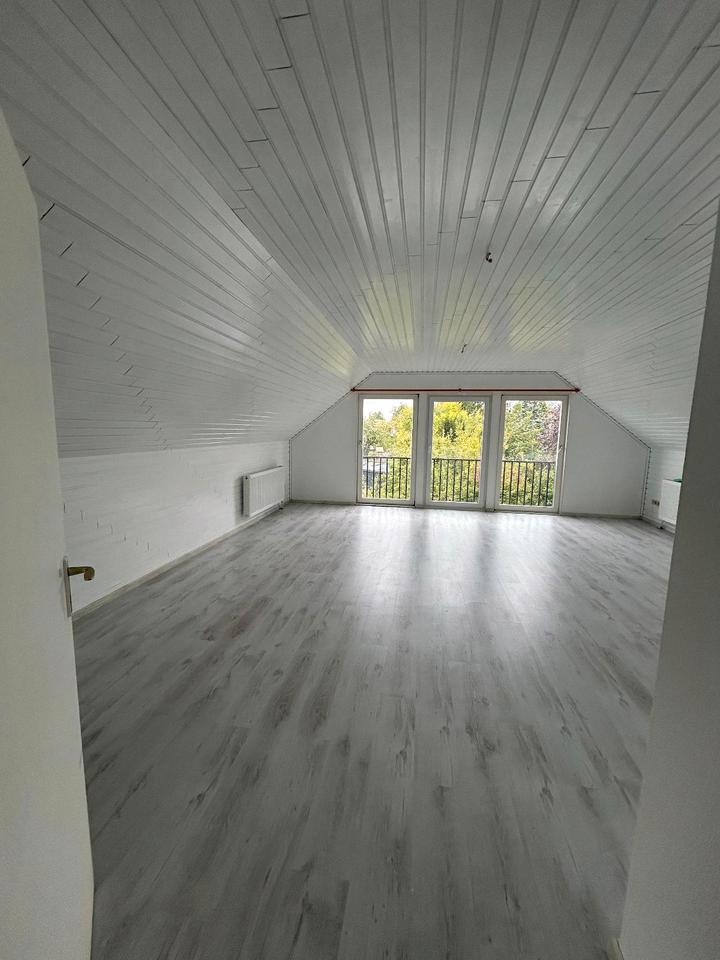 Thumbnail-2 Zimmer Dachgeschoss Wohnung