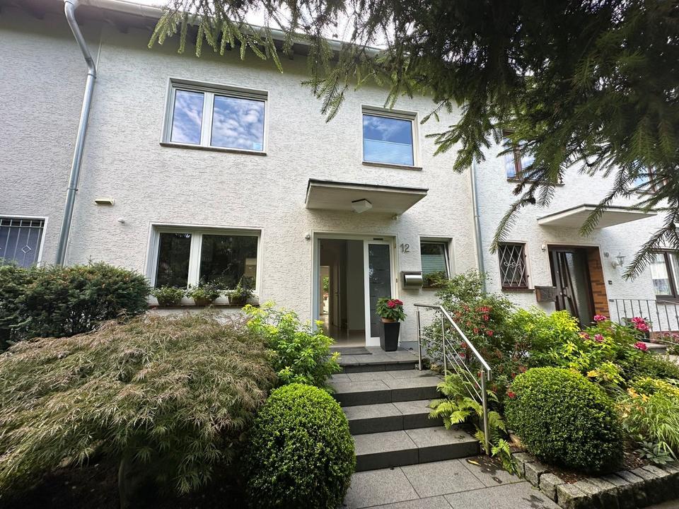 Thumbnail-Einfamilienhaus in Witterschlick - modernisiert, Garten, Garage