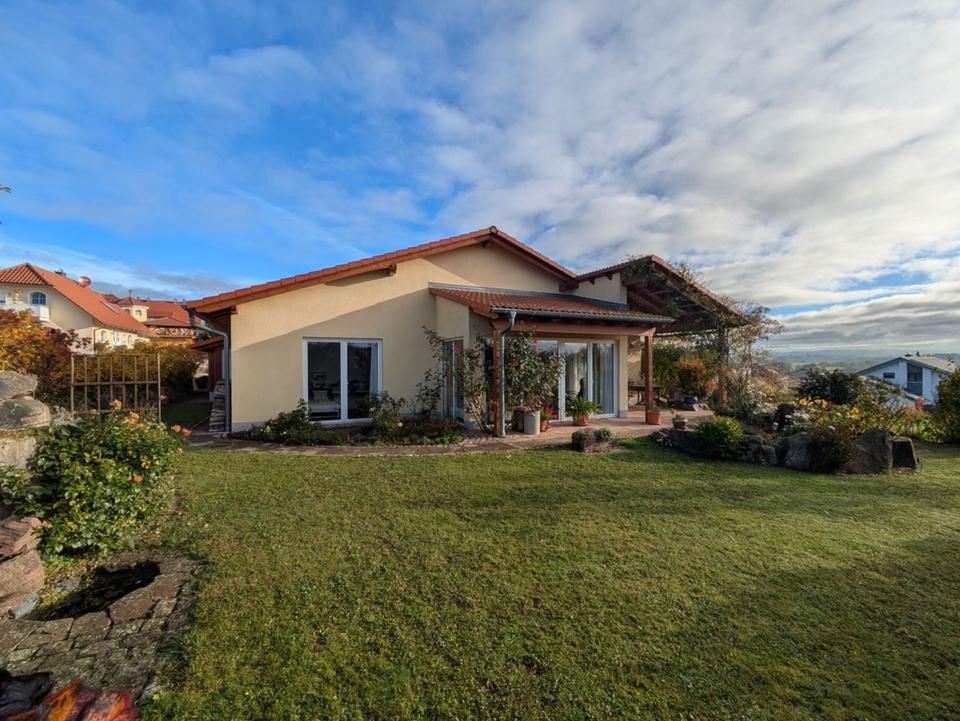 Thumbnail-Modernes Einfamilienhaus in ruhiger Lage von Oberleichtersbach