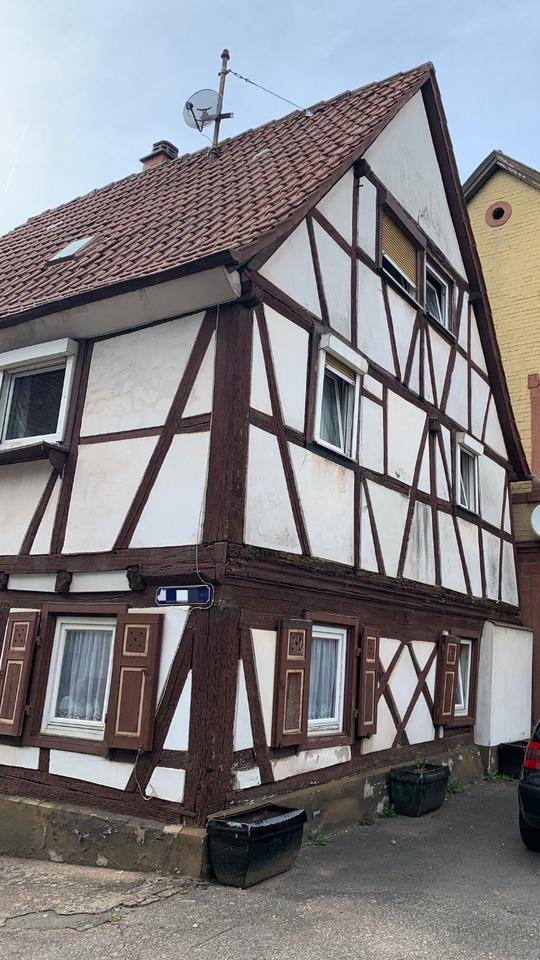 Thumbnail-Fachwerkhaus mit kleinem Garten und Waldgrundstück in Annweiler