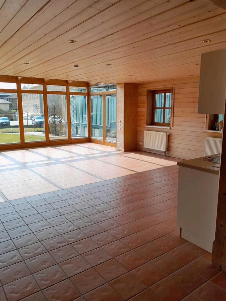 Thumbnail-Behindertengerechte renovierte Erdgeschosswohnung in Hunderdorf