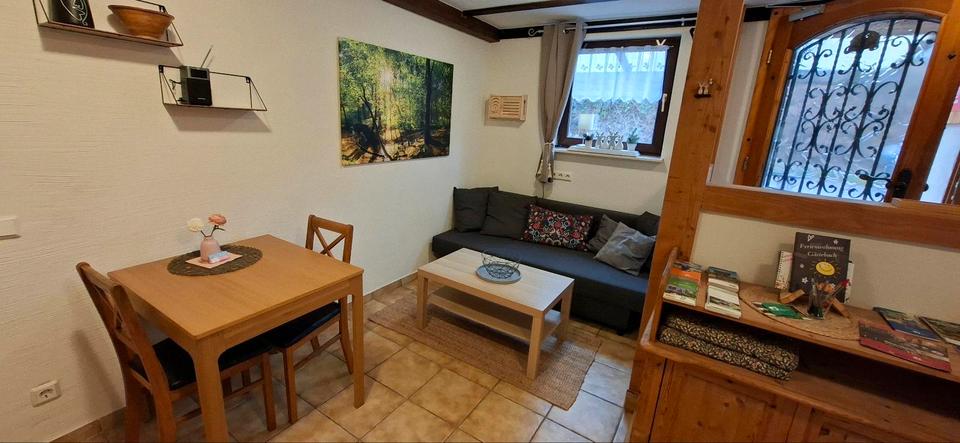 Thumbnail-Kleine Wohnung auf Hof in Alleinlage zu vermieten
