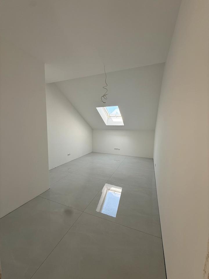 Thumbnail-3 Zimmer DG 90qm Balkon Neubau Mörlenbach