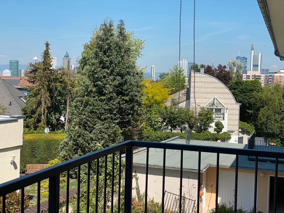 Thumbnail-Herrliche,Großwohnung mit riesigem Balkon, Skylineblick, Kamin, inkl. Doppelgarage u. v. m.