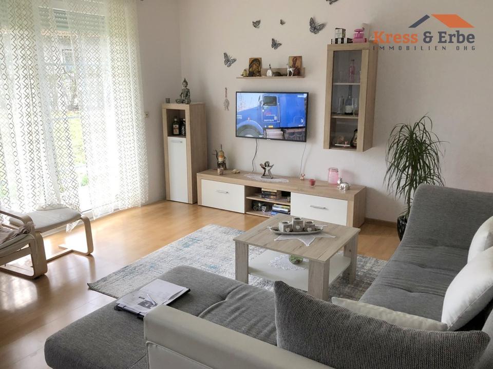 Thumbnail-Attraktive 4-Zimmer-Erdgeschosswohnung mit Terrasse und Gartennutzung