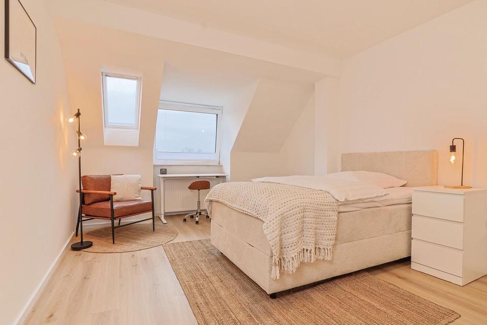 Thumbnail-Top Rendite + Provisionsfrei: 4-Zimmer-Wohnung Aufzug Zoopark